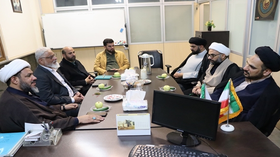 جلسه مشترک پژوهشگاه قرآن و حدیث و مرکز تراث حله برگزار شد 